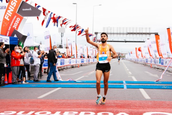 Ankara’da “Geleneksel Ankara Yarı Maratonu ve Halk Koşusu” düzenlendi Ankara’da “Geleneksel Ankara Yarı Maratonu ve Halk Koşusu” düzenlendi