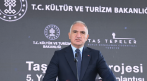 Bakan Ersoy, Beştepe’deki Vakıf Haftası’na katıldı