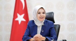Göktaş: Annelik ve aile tartışmaya açılacak kavramlar değil