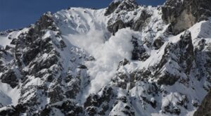 Meteoroloji’den kuvvetli yağış, rüzgar ve çığ uyarısı