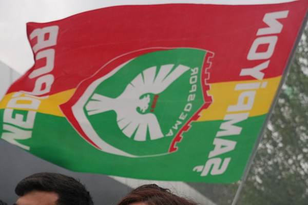 Siyasilerden Amedspor’a tebrik