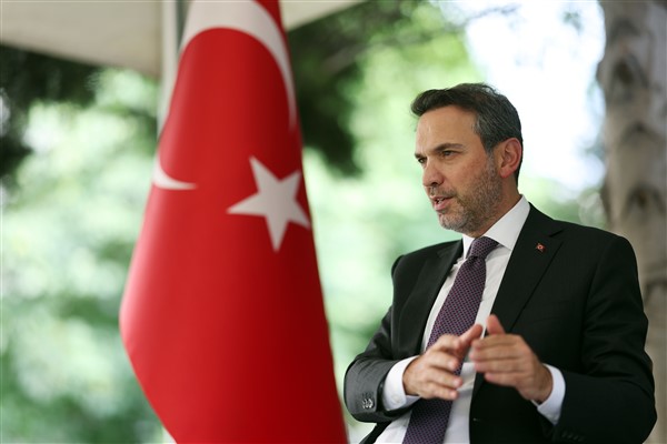 Bakan Bayraktar, Belçikalı heyetle enerji iş birliğini görüştü